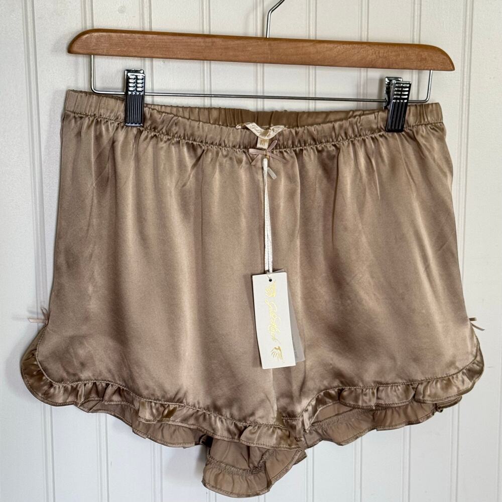 NWT Gold Hawk silk women's shorts brown sand color size Medium ruffle trim